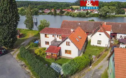 Prodej domu 205 m² s pozemkem 708 m², Lnáře, okres Strakonice