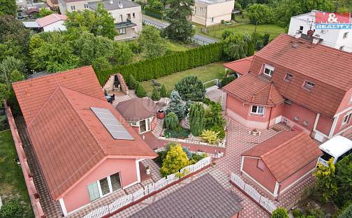 Prodej domu 273 m² s pozemkem 1 248 m², U Lípy, Ostrava - Radvanice