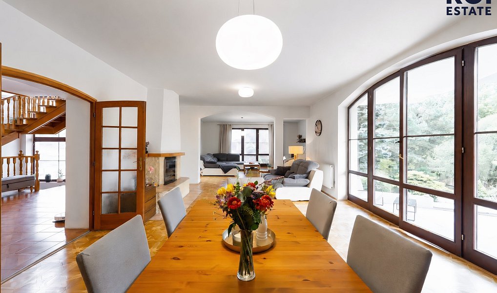Prodej domu 385 m² s pozemkem 3 509 m², Ochoz u Brna – náhled fotky 7