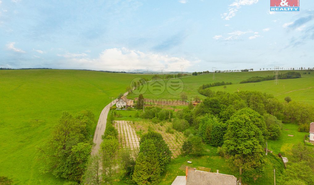 Prodej stavebního pozemku 800 m², Huzová – náhled fotky 3