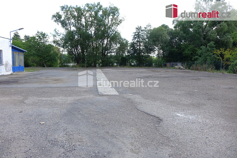 Pronájem skladovacích prostor 2 500 m² — photo 2