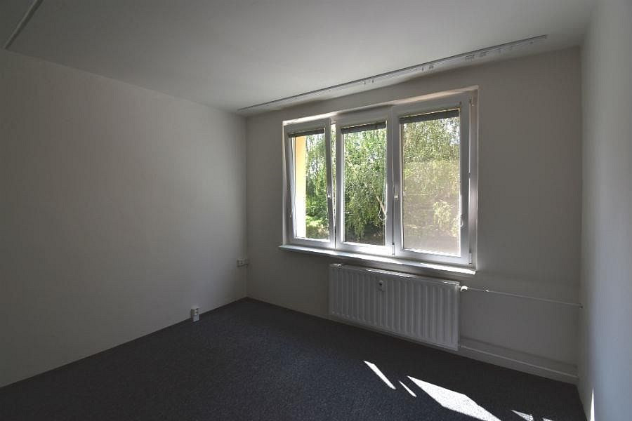 Pronájem bytu 1+1 36 m² – další