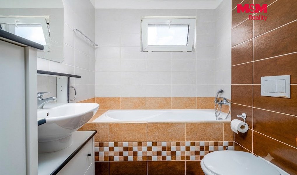 Prodej bytu 3+kk 102 m², Smiřice – náhled fotky 5