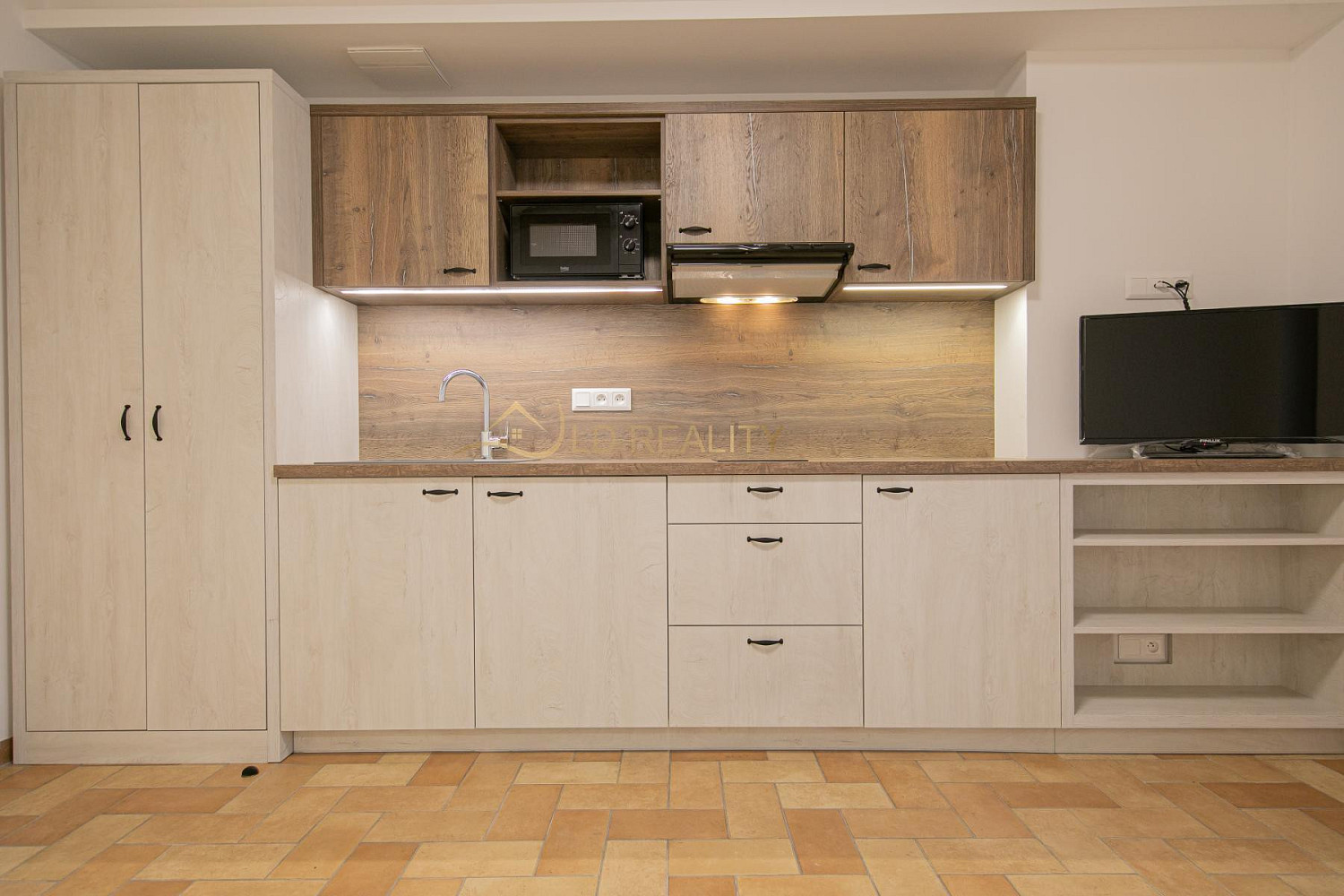 Pronájem bytu 1+kk 23 m²