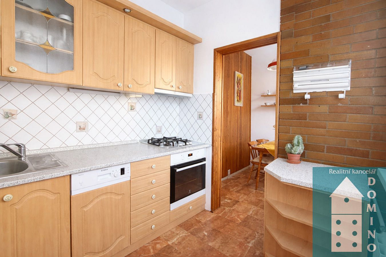 Pronájem bytu 4+1 88 m² – pohled 3