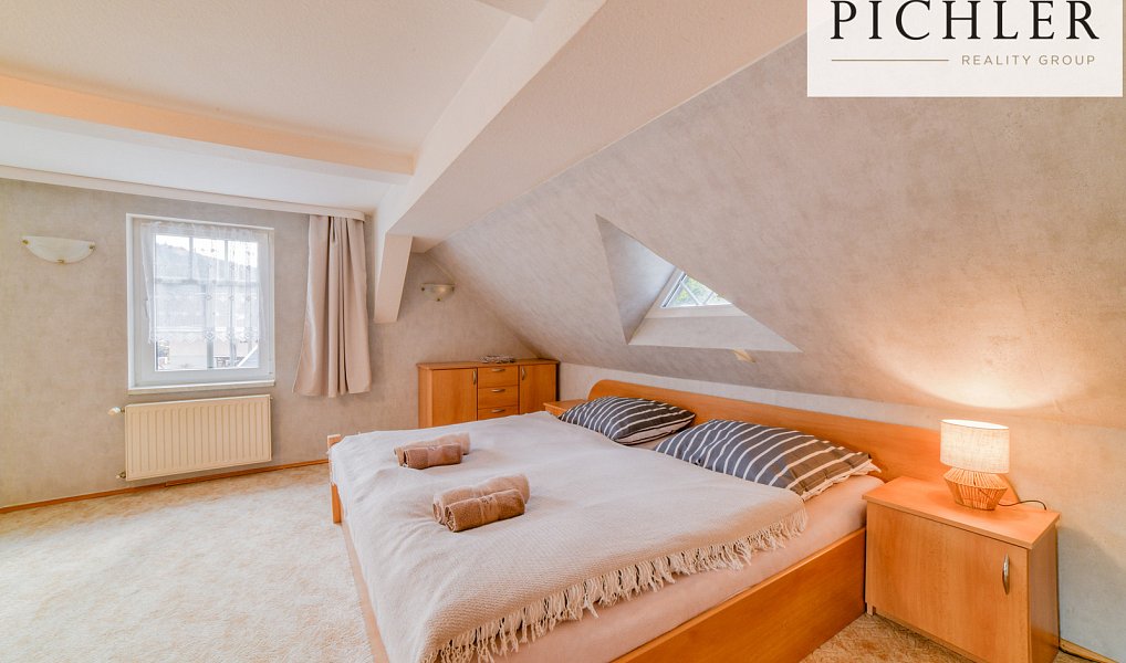 Prodej domu 341 m² s pozemkem 424 m², Stříbrná – náhled fotky 30
