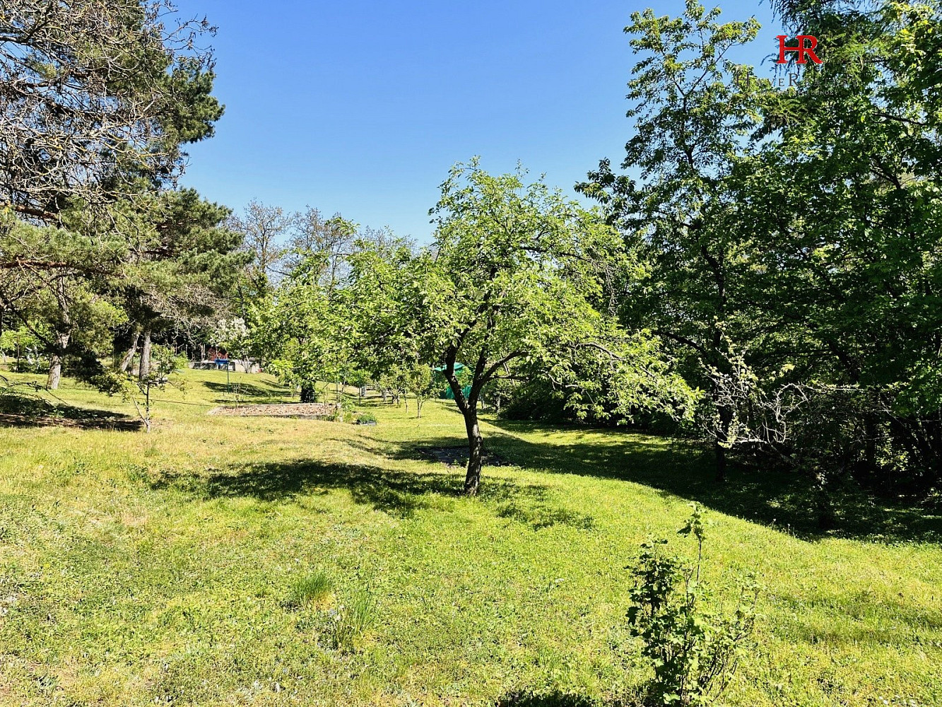 Prodej stavebního pozemku 1 700 m² – fotografie 5