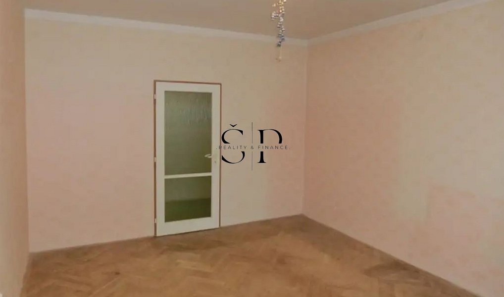 Pronájem bytu 2+1 66 m², Ostrov – náhled fotky 4