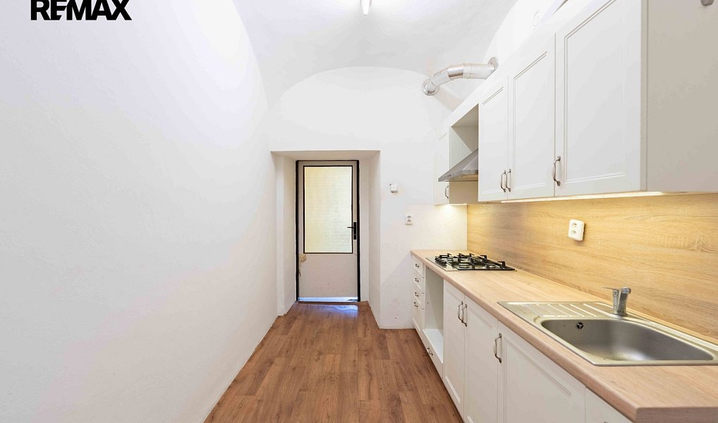 Prodej nájemního domu, činžáku 700 m², Frýdek-Místek – náhled fotky 12
