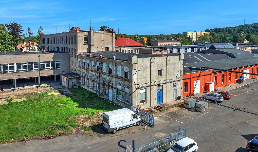 Prodej výrobních prostor 626 m², Chrastava – náhled fotky 3