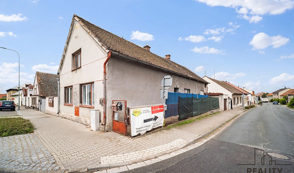 Pronájem pokoje, 30 m², Pardubice, Sezemice