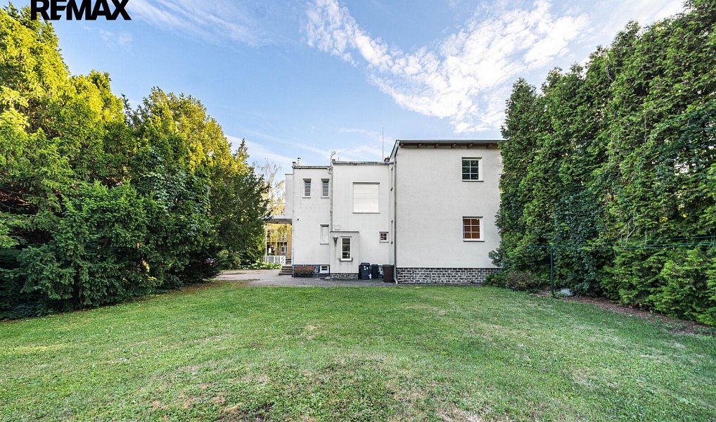 Prodej domu 361 m² s pozemkem 1 042 m², Kolín – náhled fotky 49