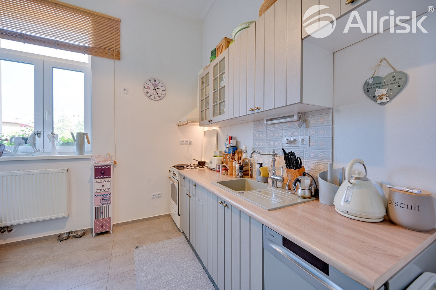 Pronájem bytu 3+1 75 m² – fotografie 2