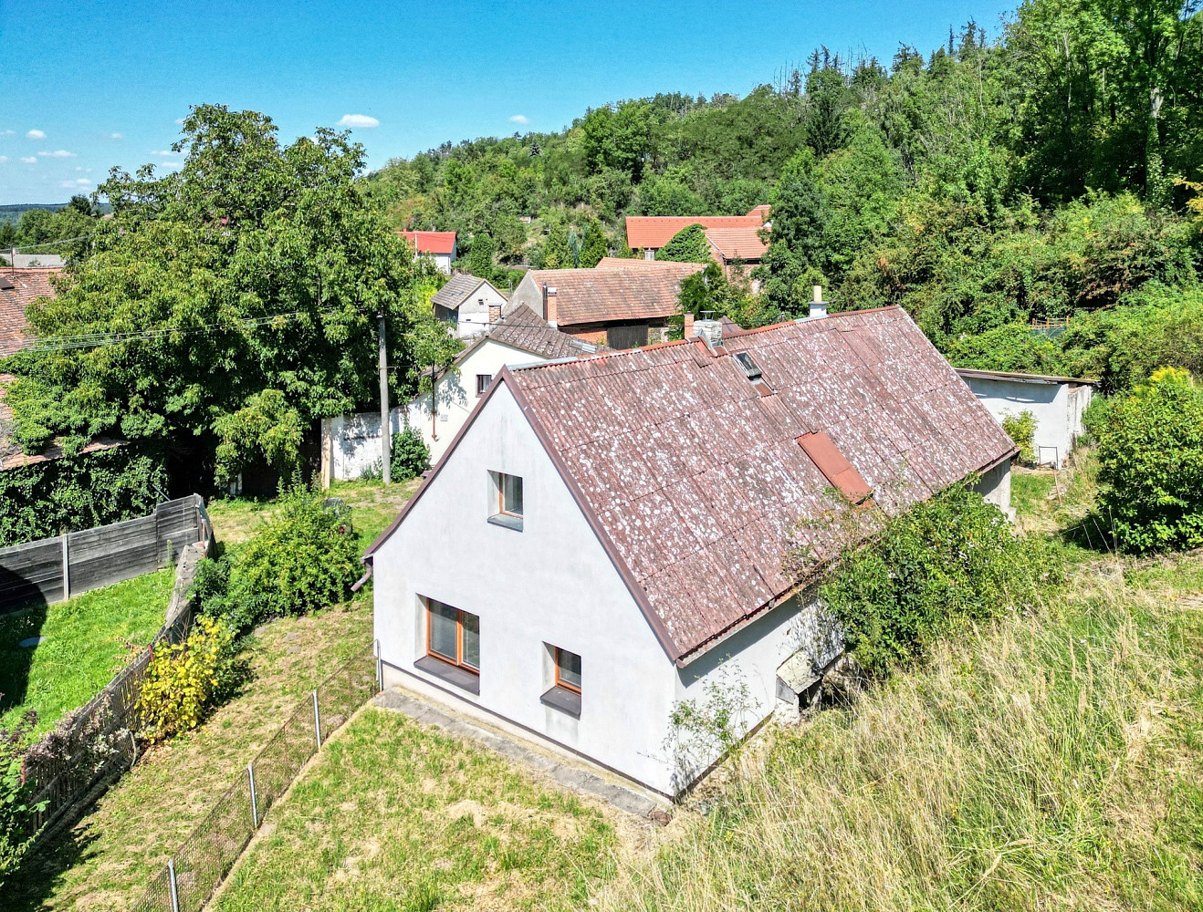 Prodej domu 87 m² s pozemkem 7 779 m²