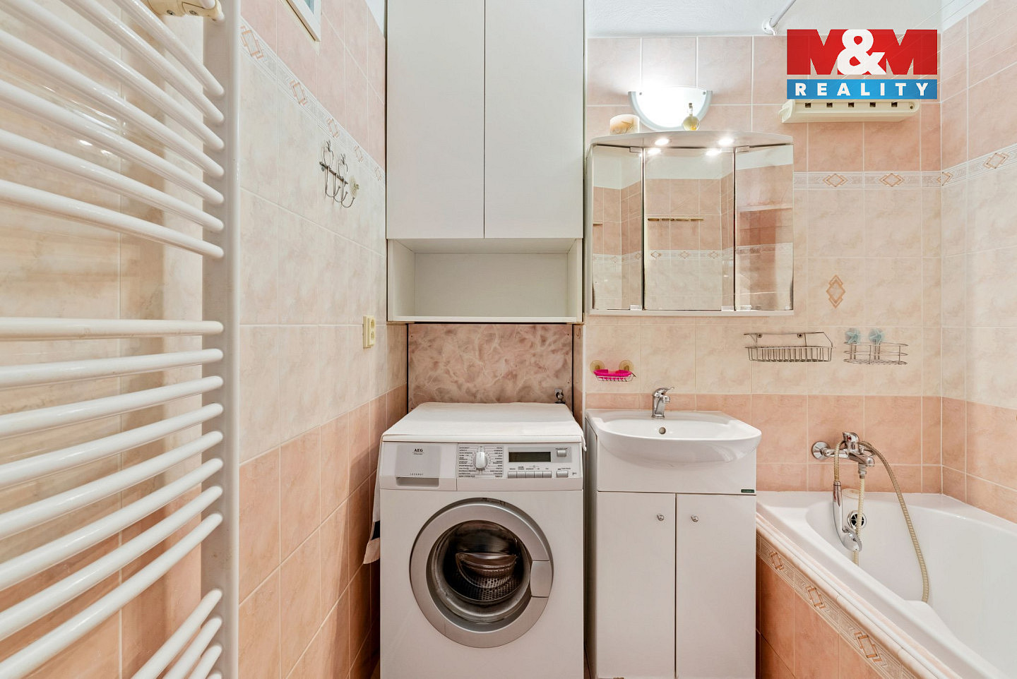 Pronájem bytu 2+1 56 m² – pohled 3