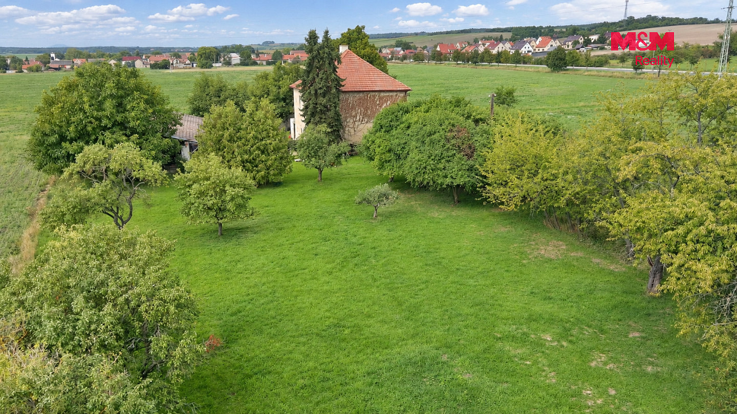 Prodej domu 300 m² s pozemkem 2 366 m² – fotografie 3