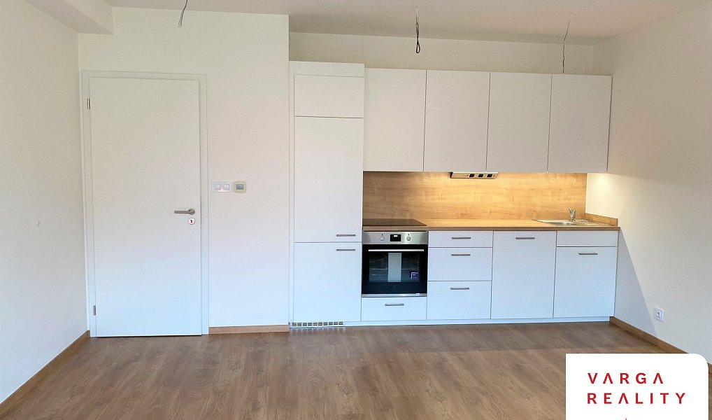 Prodej bytu 1+kk, 36 m², Hloubětín - Praha 14, Praha
