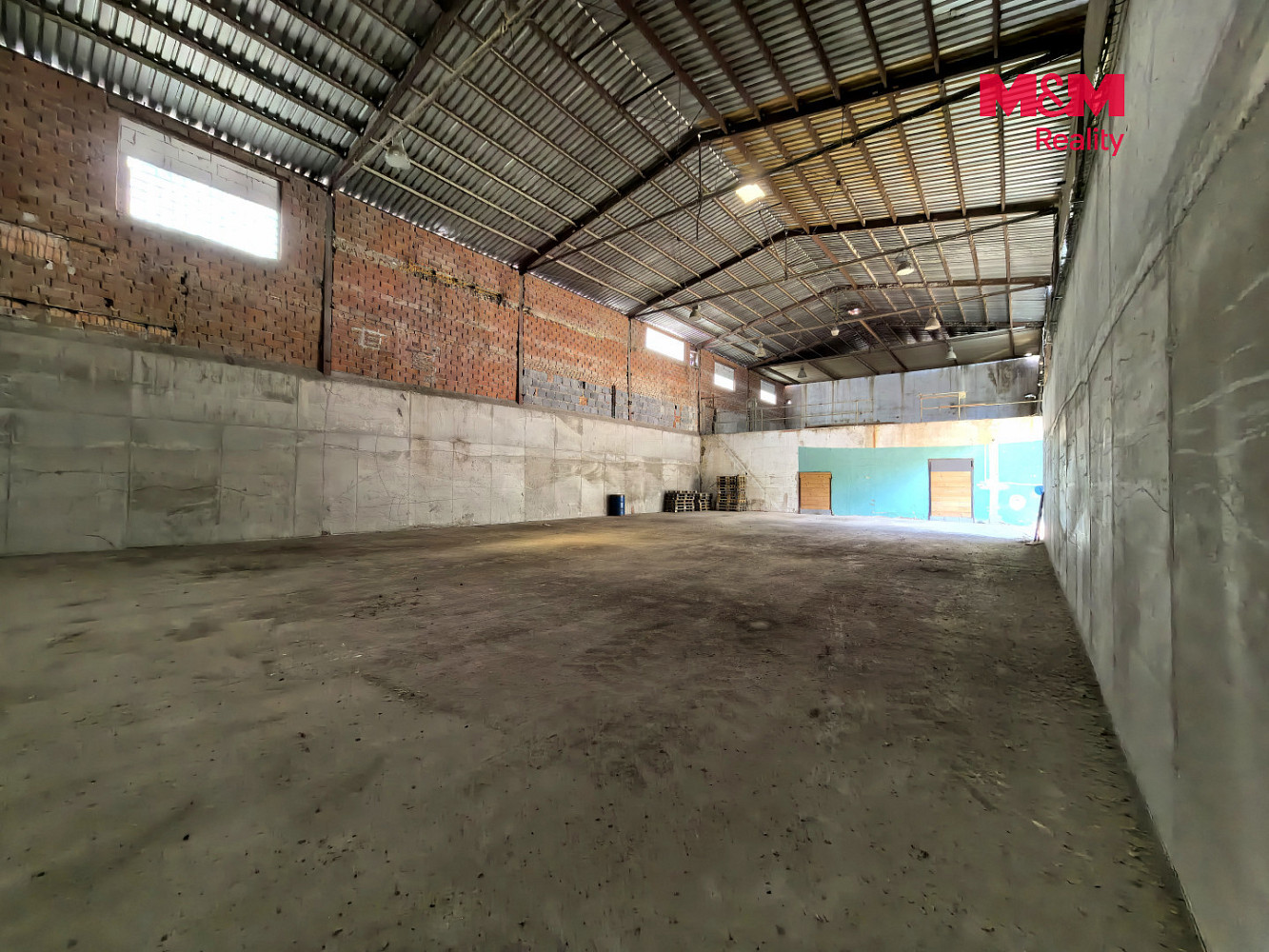 Pronájem skladovacích prostor 334 m² – fotografie 3