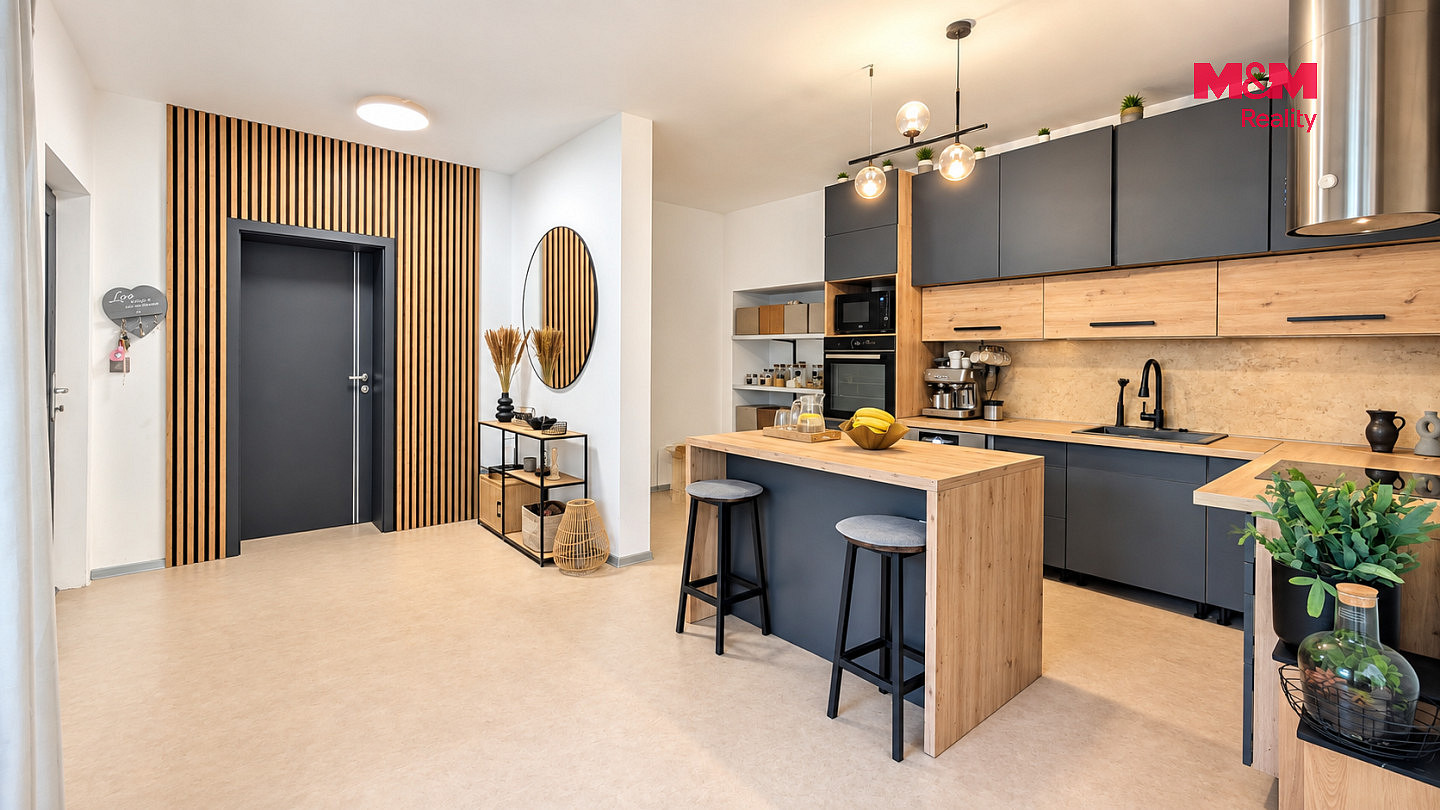 Prodej domu 165 m² s pozemkem 3 500 m² – fotografie 3