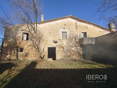 Prodej domu 1 645 m² s pozemkem 1 187 m²