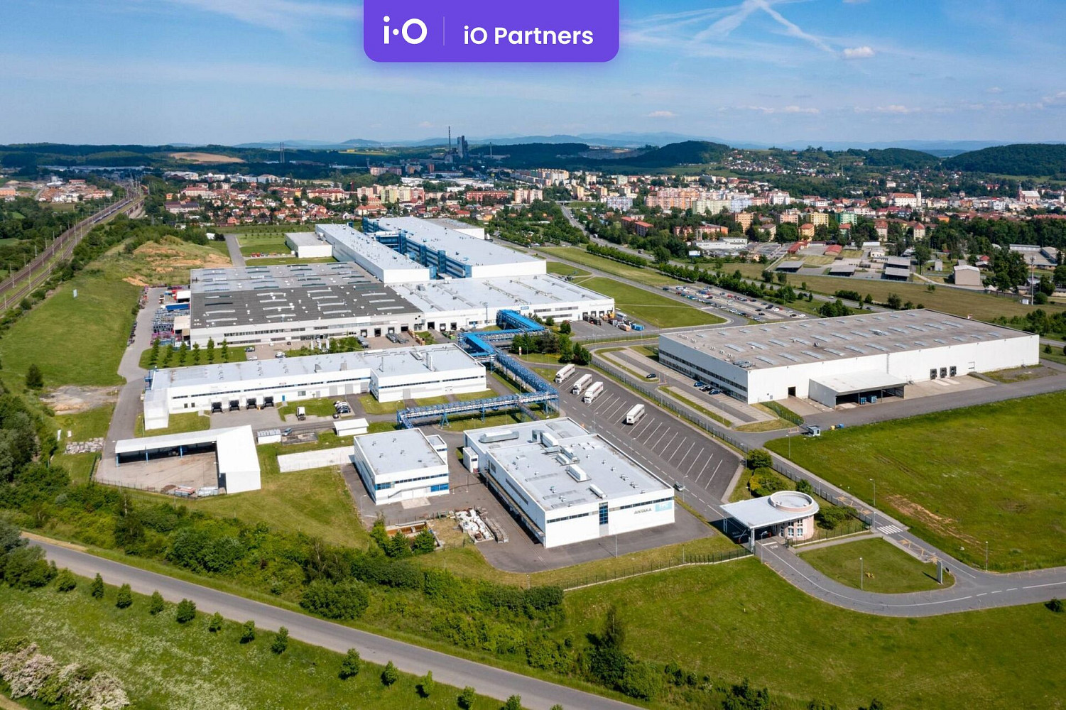 Pronájem skladovacích prostor 1 600 m² – pohled 4