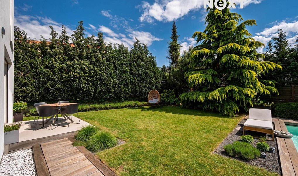 Prodej domu 180 m² s pozemkem 491 m², Jenštejn – náhled fotky 23