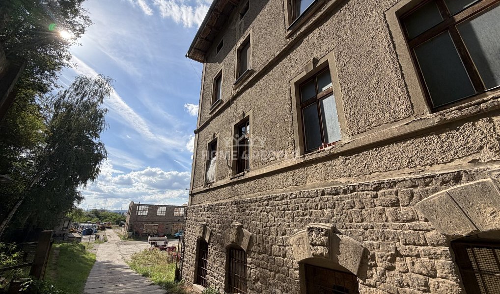 Prodej bytu 1+1 35 m², Beroun – náhled fotky 14