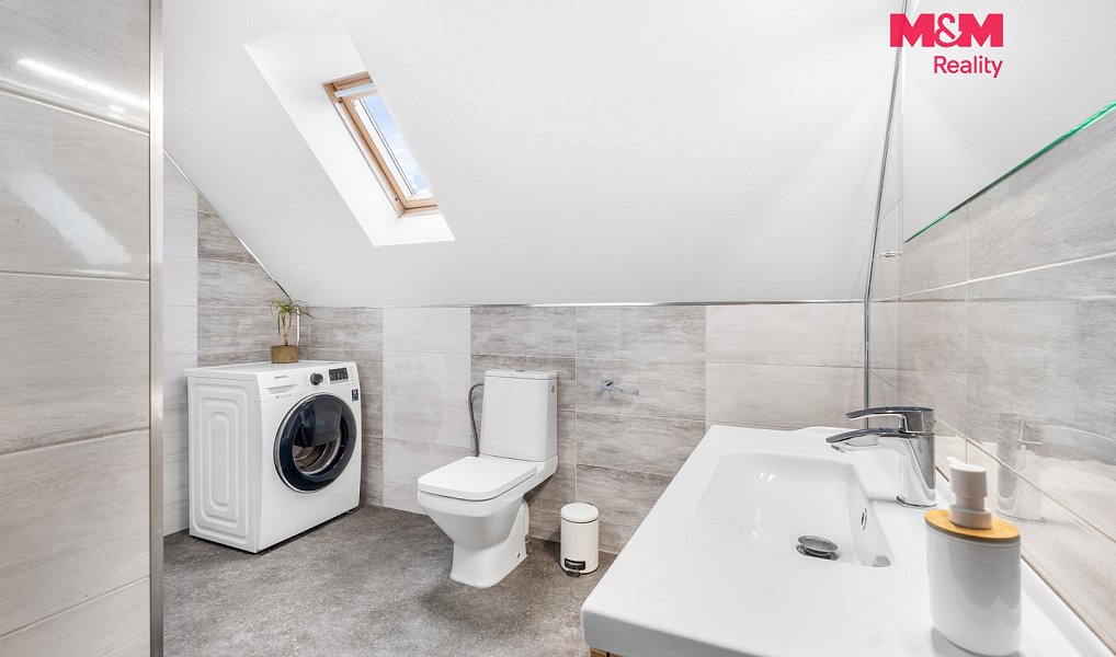Prodej domu 179 m² s pozemkem 844 m², Tanvald – náhled fotky 25