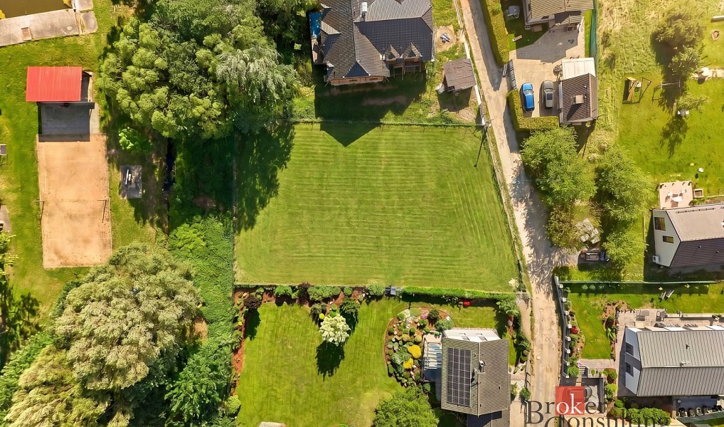 Prodej stavebního pozemku 1 358 m², Útušice – náhled fotky 3