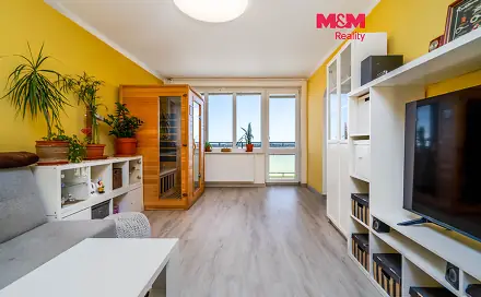 Prodej bytu 3+1 77 m², Družstevní, Zásmuky, okres Kolín