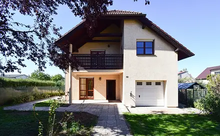 Pronájem domu 250 m² s pozemkem 775 m², Staroveská, Plzeň - Újezd
