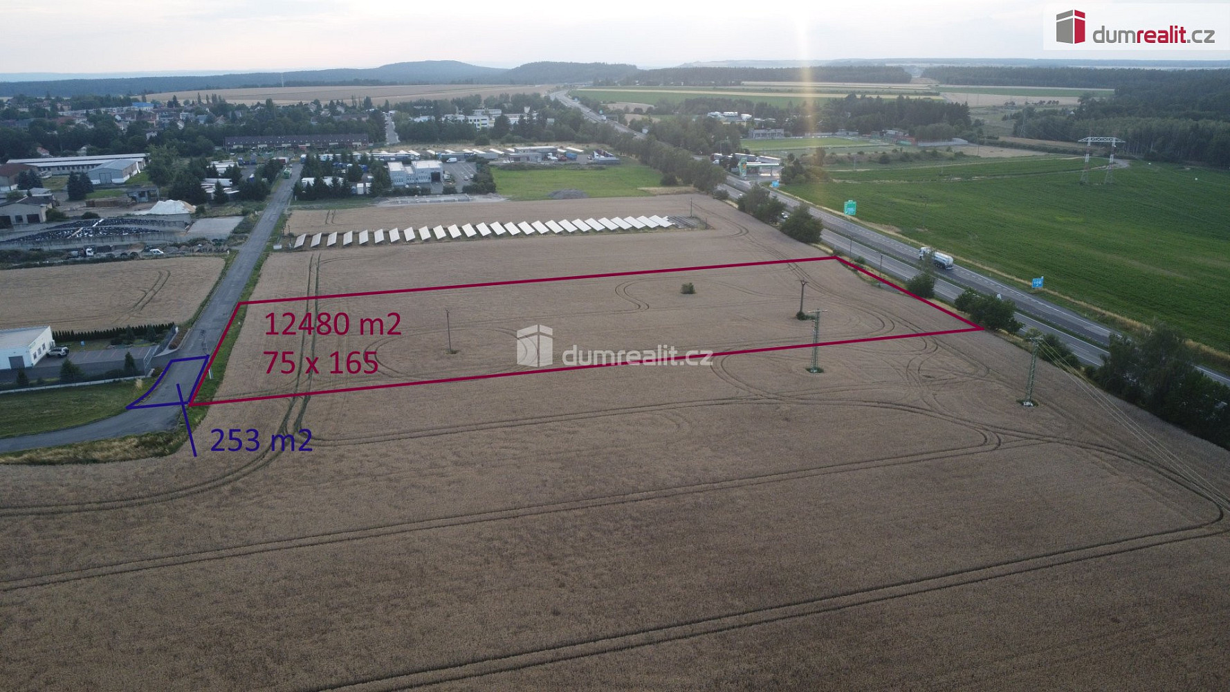 Prodej pole 12 733 m²