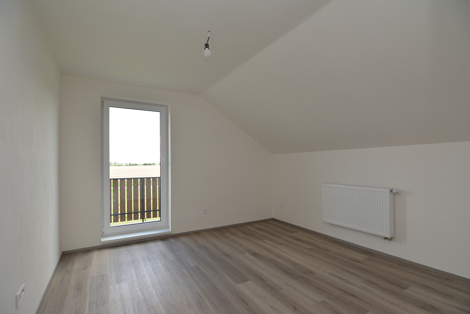 Prodej domu 173 m² s pozemkem 600 m² – další