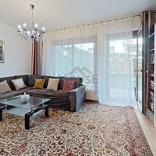 Pronájem bytu 4+kk 99 m²