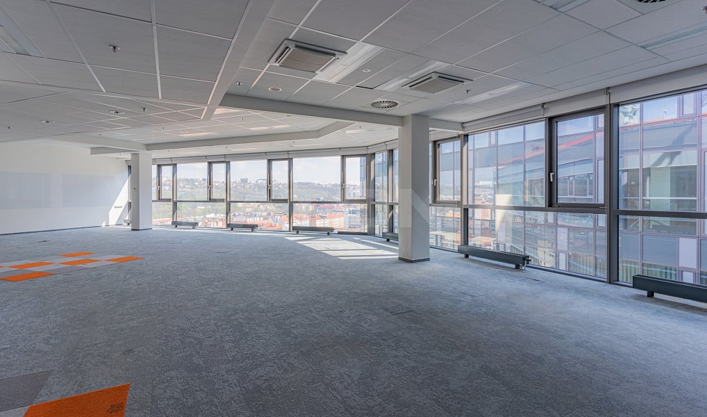 Pronájem kanceláře 645 m², Praha – náhled fotky 5