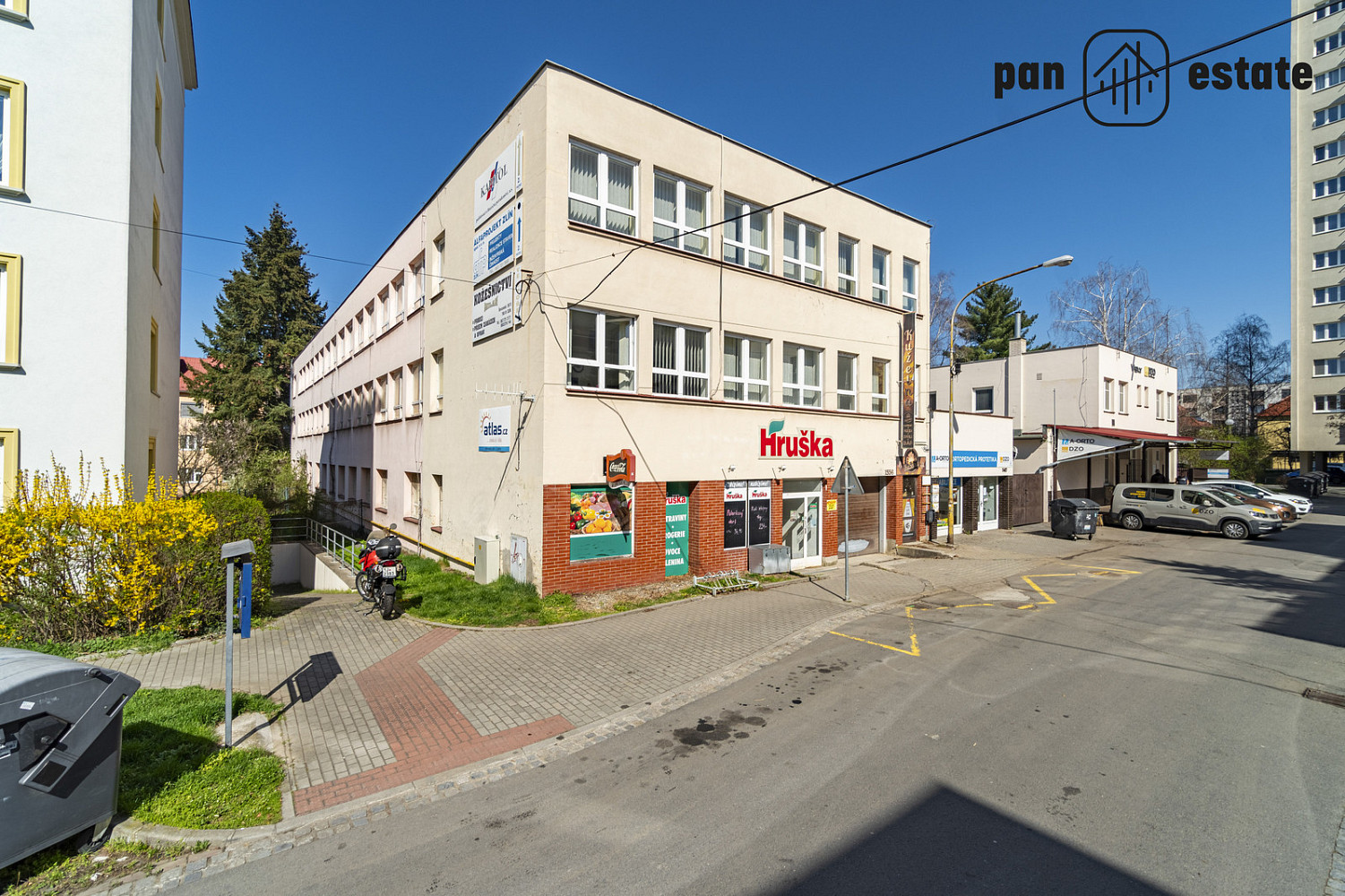 Pronájem obchodních prostor 200 m² – fotografie 5
