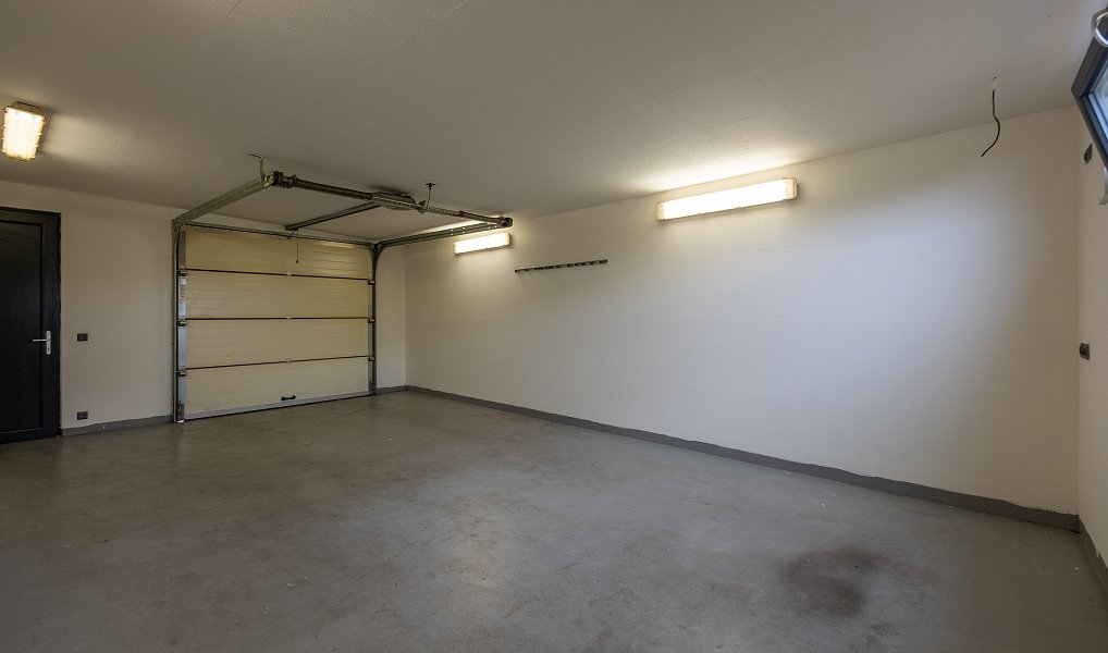 Prodej domu 150 m² s pozemkem 695 m², Staré Jesenčany – náhled fotky 12