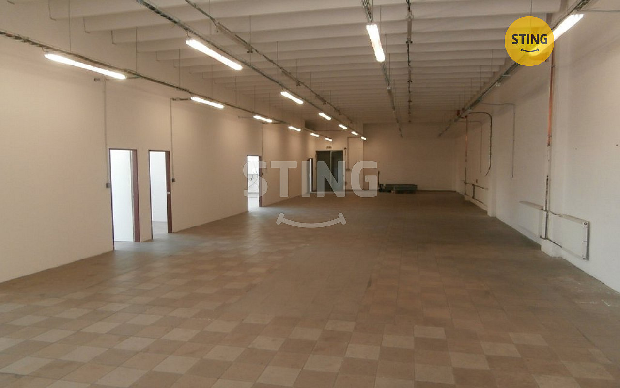 Pronájem výrobních prostor 385 m²