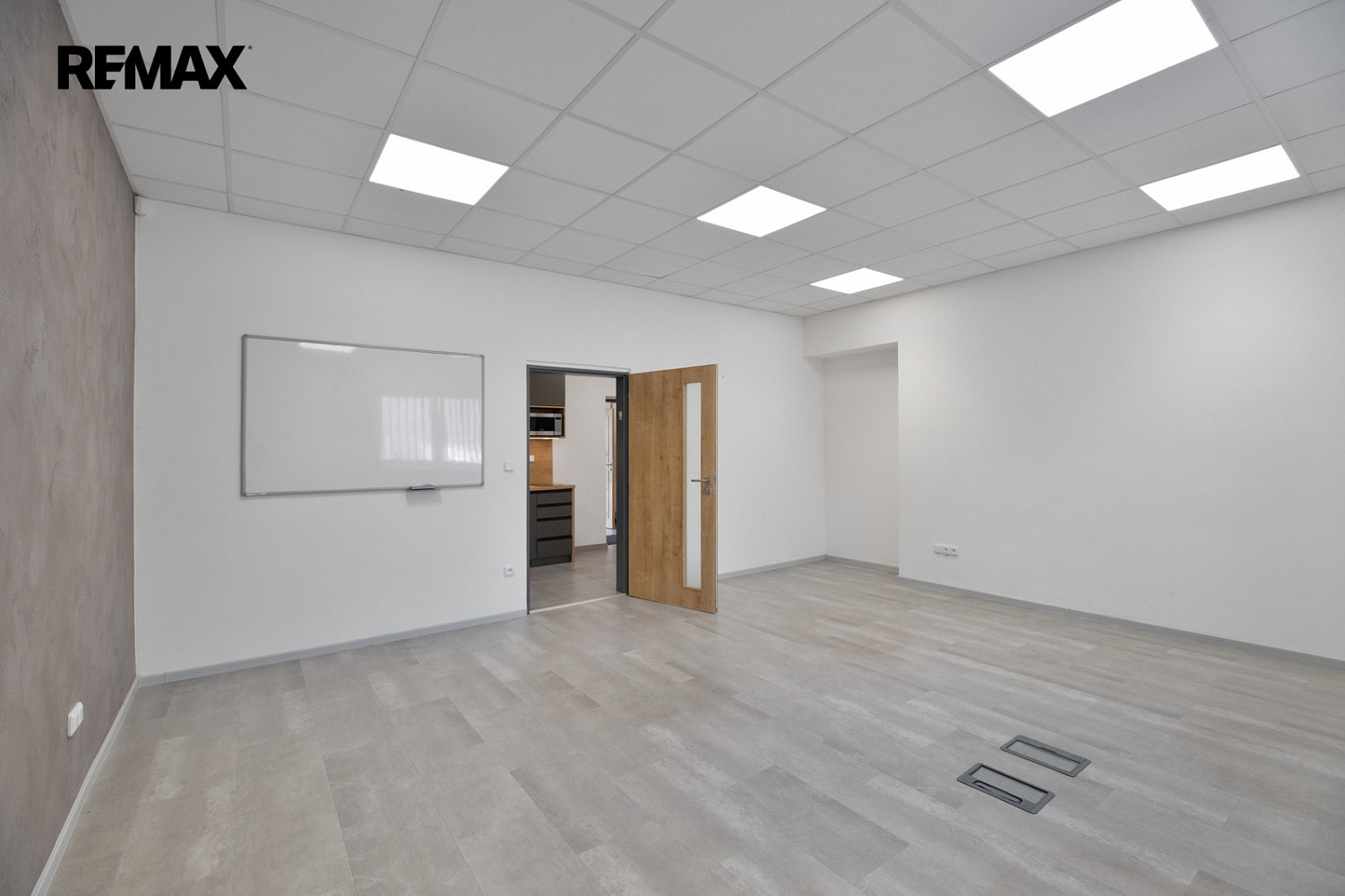Pronájem skladovacích prostor 274 m² — photo 4