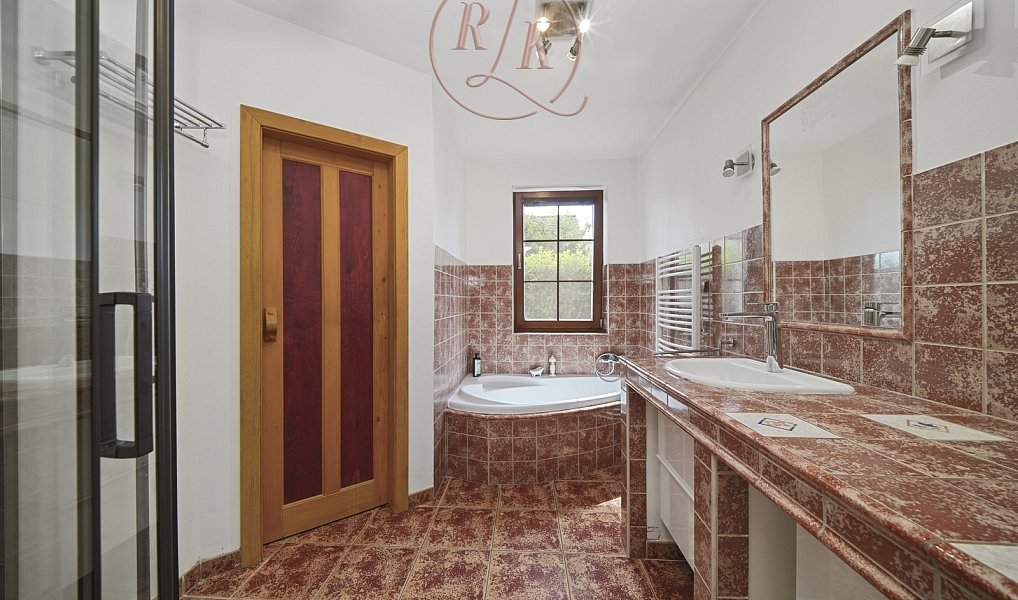 Prodej domu 260 m² s pozemkem 1 550 m², Dolní Kounice – náhled fotky 29
