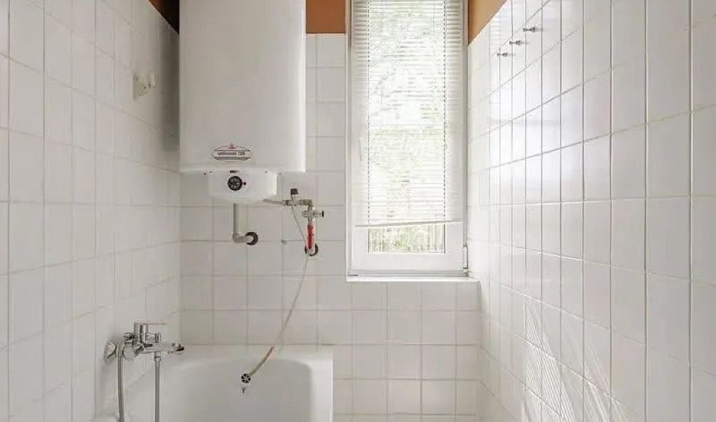 Prodej domu 300 m² s pozemkem 1 300 m², Praha – náhled fotky 18