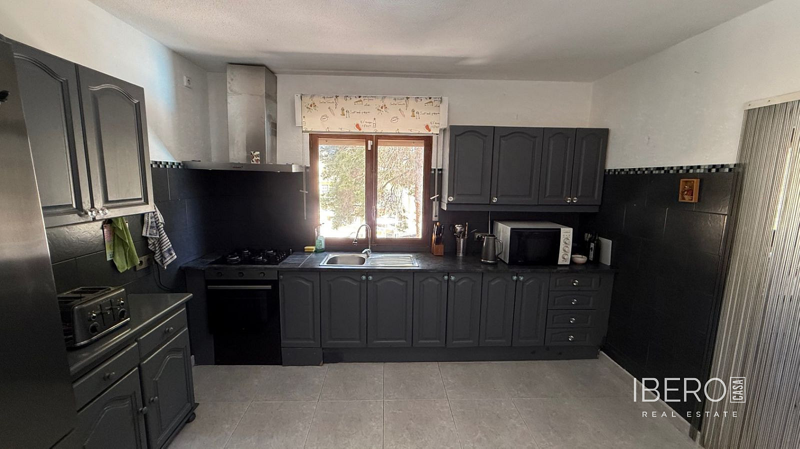Prodej domu 180 m² s pozemkem 800 m² - Vista 4