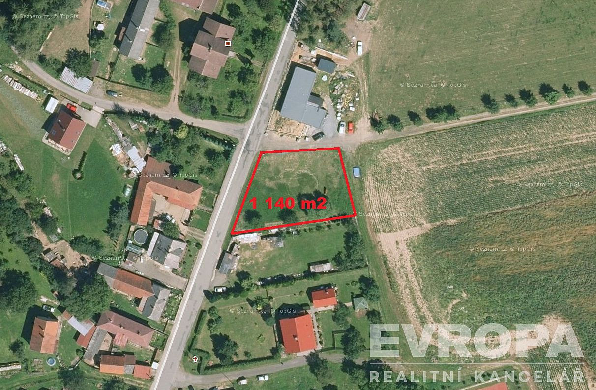 Prodej stavebního pozemku 1 140 m²