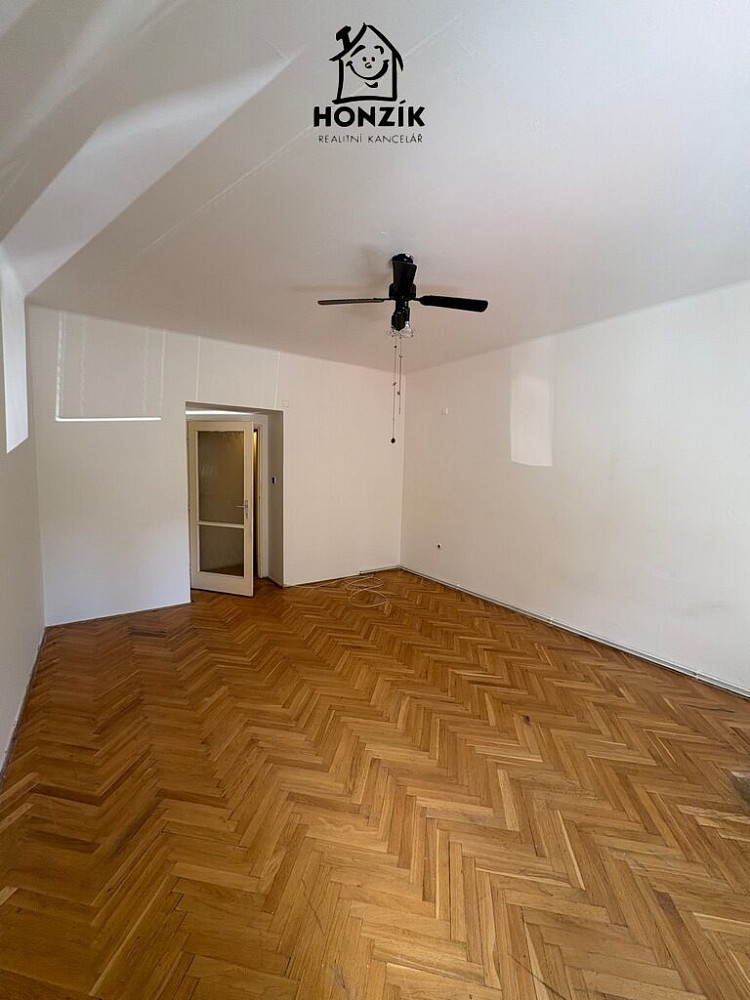 Prodej bytu 2+1 74 m² – fotografie 3