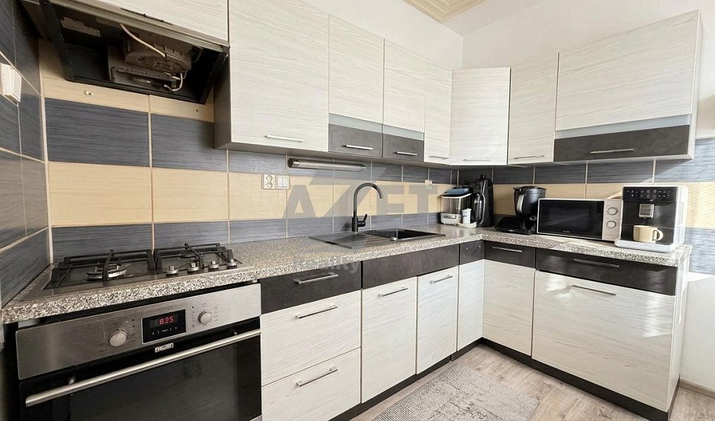 Prodej bytu 3+1 70 m², Orlová – náhled fotky 8