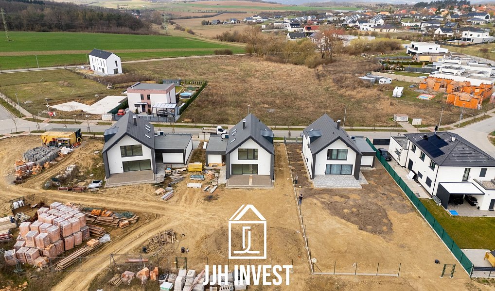 Prodej domu 195 m² s pozemkem 805 m², Vysoký Újezd – náhled fotky 24