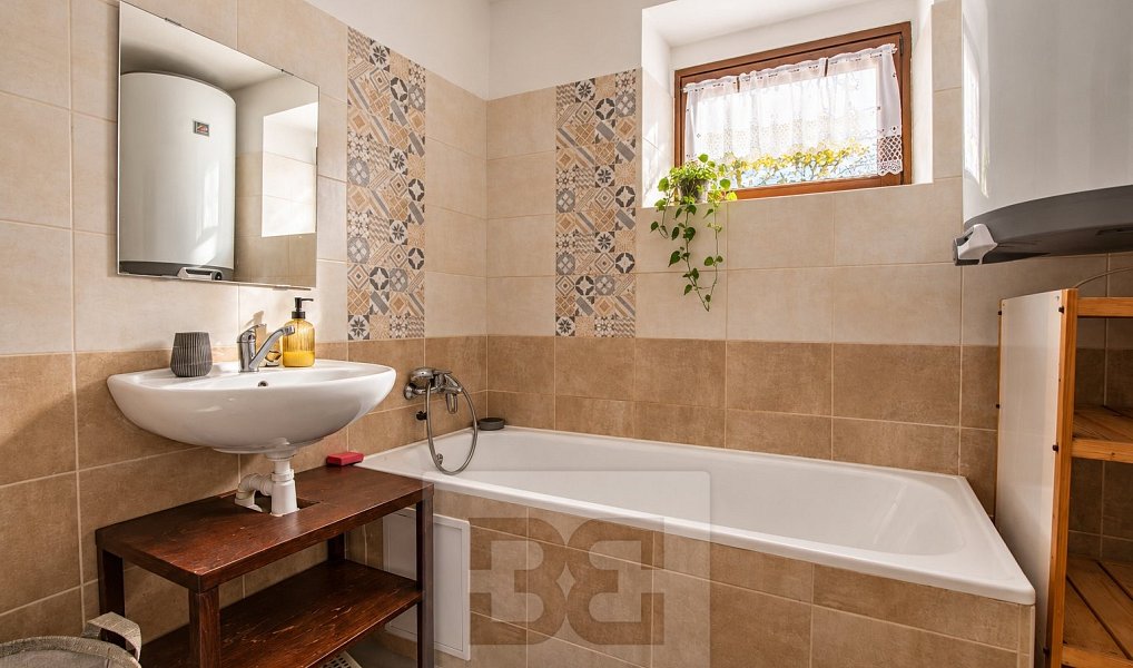 Pronájem domu 107 m² s pozemkem 693 m², Uhlířské Janovice – náhled fotky 11