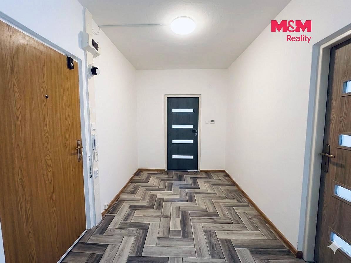 Pronájem bytu 2+1 61 m² – fotografie 4