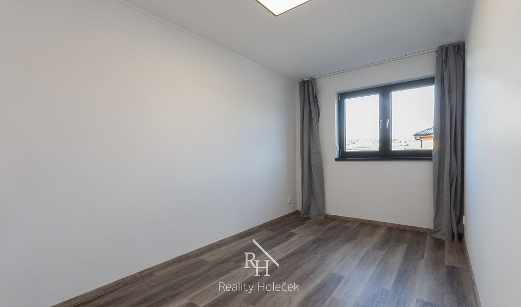 Pronájem domu 86 m² s pozemkem 500 m², Ruda – náhled fotky 9