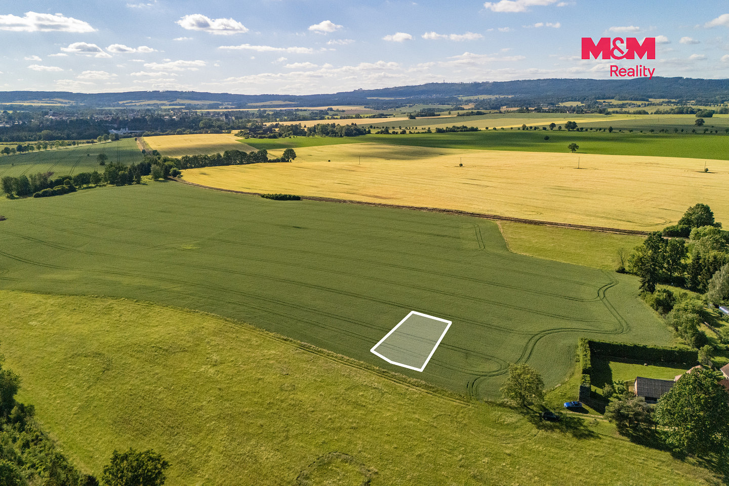 Prodej pole 1 104 m² – fotografie 2